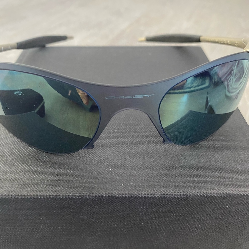Oakley Zero men’s sunglasses